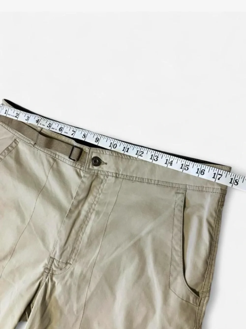 Prana Men's Light Khaki Cargo Shorts with Built-In Belt Outdoor Climbing Trail L